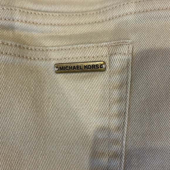 Michael Kors women’s short bundle - Picture 3 of 9